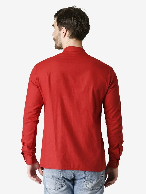 Tabard_Men_Solid_Straight_Kurta_(Red)