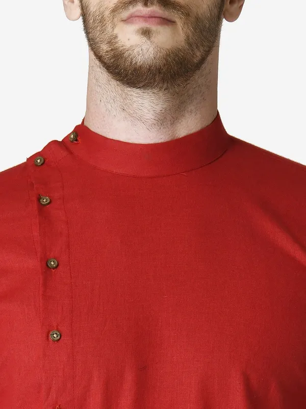 Tabard_Men_Solid_Straight_Kurta_(Red)