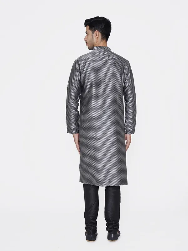Tabard_Men_Printed_Straight_Kurta_(Silver)