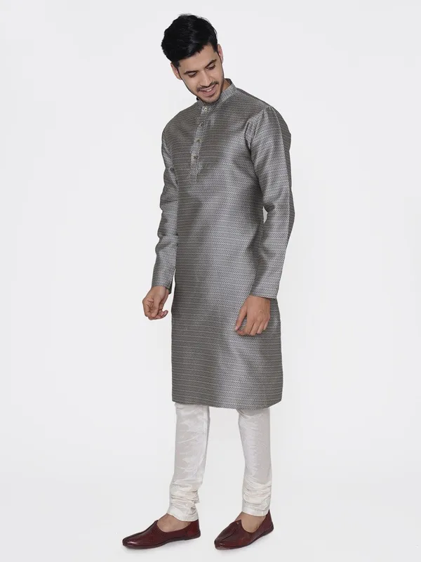 Tabard_Men_Self_Design_Straight_Kurta_(Grey)