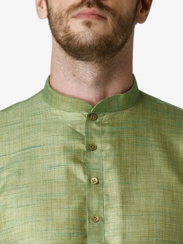 Tabard_Men_Self_Design_Straight_Kurta_(Green)