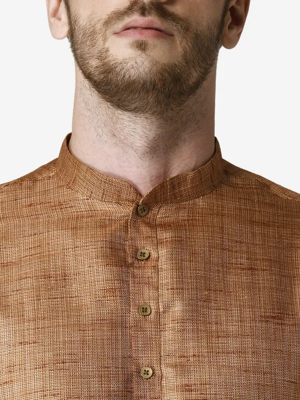 Tabard_Men_Solid_Straight_Kurta_(Red)