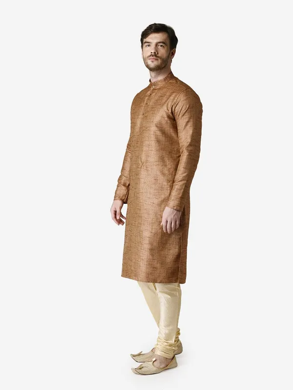 Tabard_Men_Solid_Straight_Kurta_(Red)