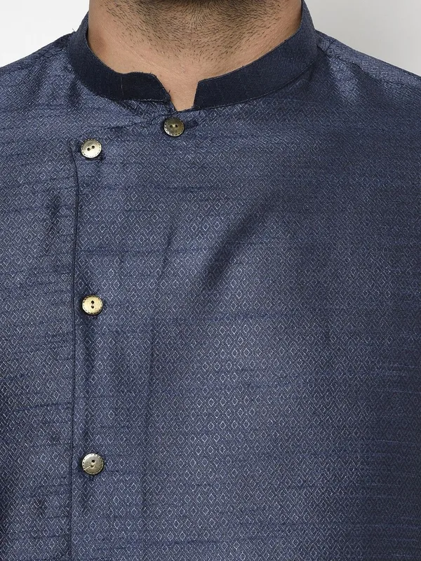 Tabard_Men_Striped_Straight_Kurta_(Blue)