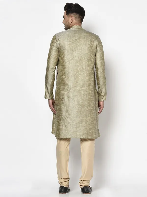 Tabard_Men_Self_Design_Straight_Kurta_(Green)