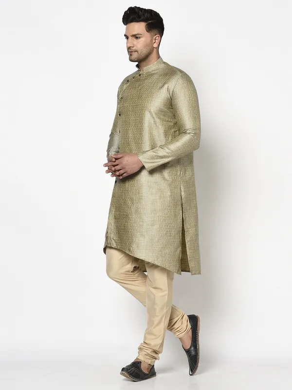 Tabard_Men_Self_Design_Straight_Kurta_(Green)