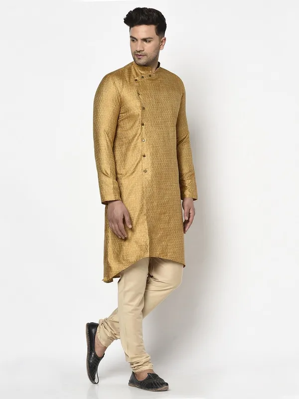 Tabard_Men_Self_Design_Straight_Kurta_(Orange)
