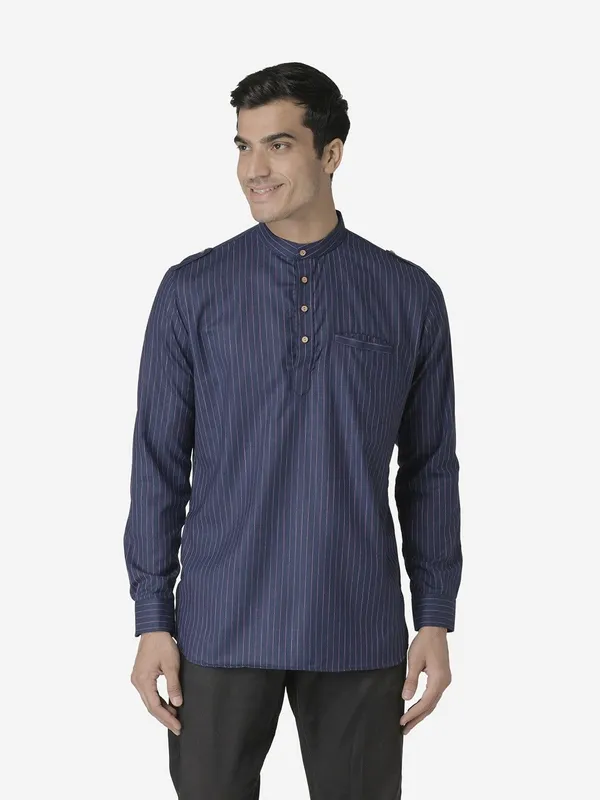 Tabard_Men_Striped_Straight_Kurta_(Blue)