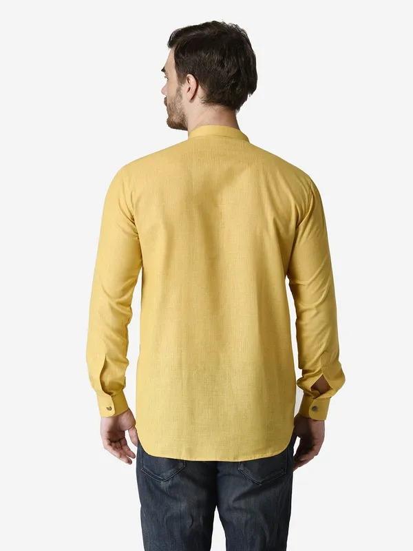Tabard_Men_Solid_Straight_Kurta_(Yellow)