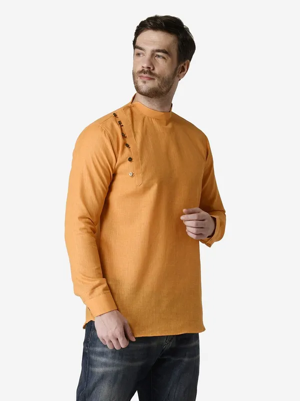 Tabard_Men_Solid_Straight_Kurta_(Orange)