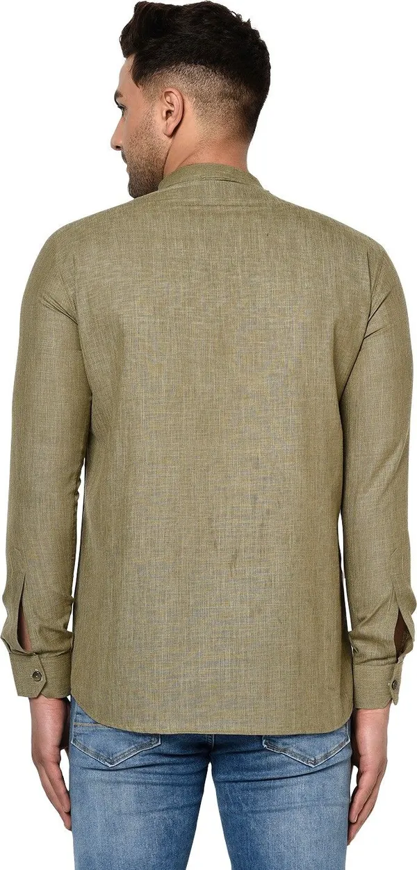 Tabard_Men_Solid_Straight_Kurta_(Green)
