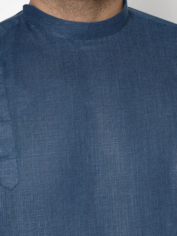 Tabard_Men_Solid_Straight_Kurta_(Blue)