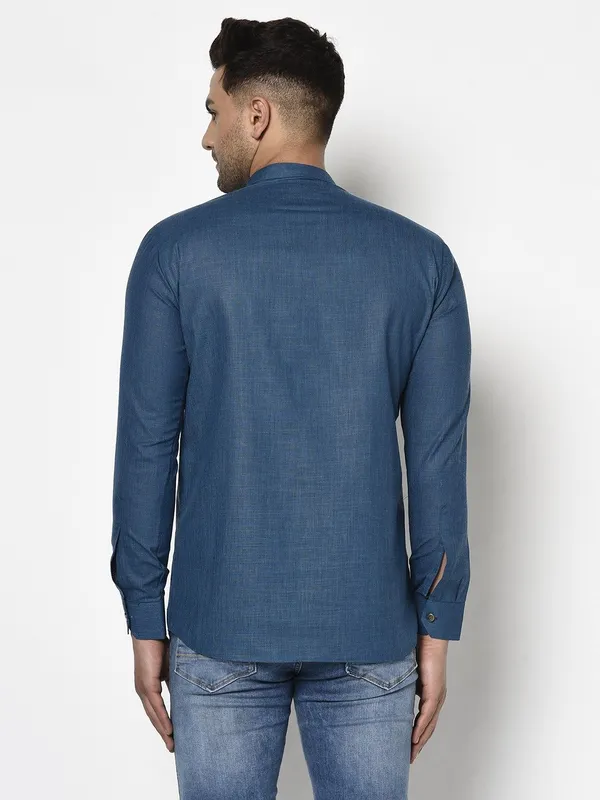 Tabard_Men_Solid_Straight_Kurta_(Blue)