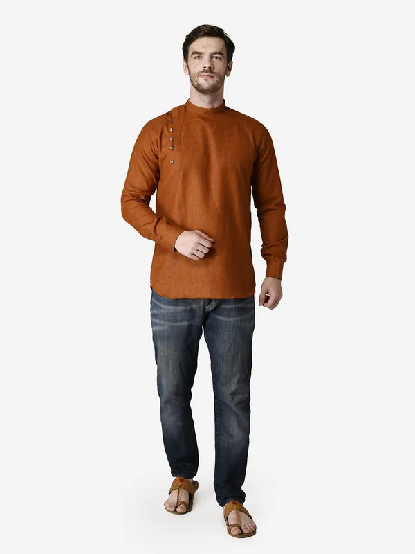 Tabard_Men_Solid_Straight_Kurta_(Orange)