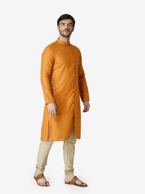 Tabard_Men_Solid_Frontslit_Kurta_(Orange)