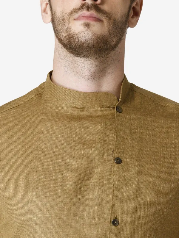 Tabard_Men_Solid_Straight_Kurta_(Brown)