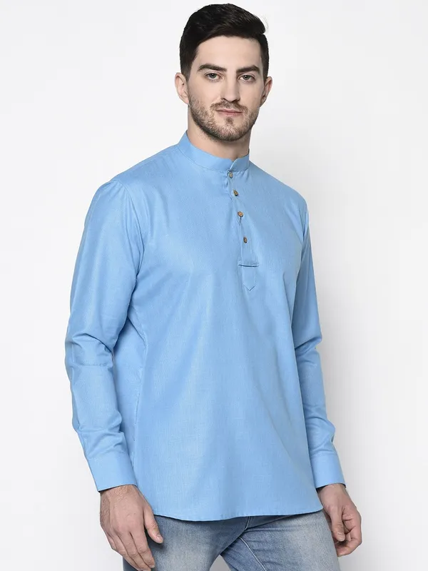 Tabard_Men_Solid_Straight_Kurta_(Light_Blue)