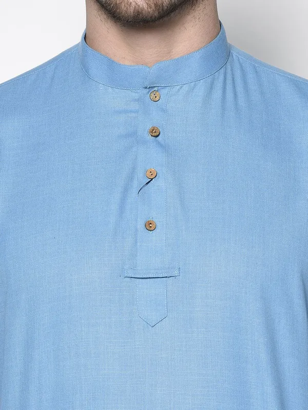 Tabard_Men_Solid_Straight_Kurta_(Light_Blue)