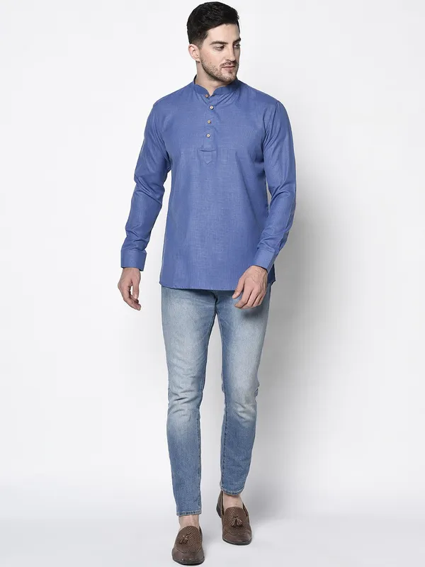 Tabard_Men_Solid_Straight_Kurta_(Blue)