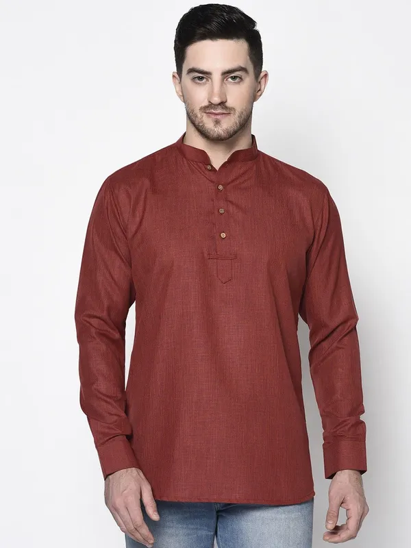 Tabard_Men_Solid_Straight_Kurta_(Maroon)