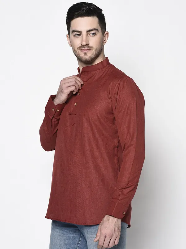Tabard_Men_Solid_Straight_Kurta_(Maroon)