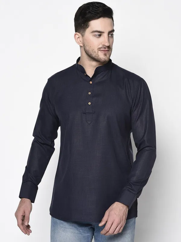 Tabard_Men_Solid_Straight_Kurta_(Blue)