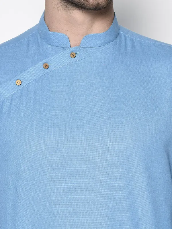 Tabard_Men_Solid_Straight_Kurta_(Light_Blue)