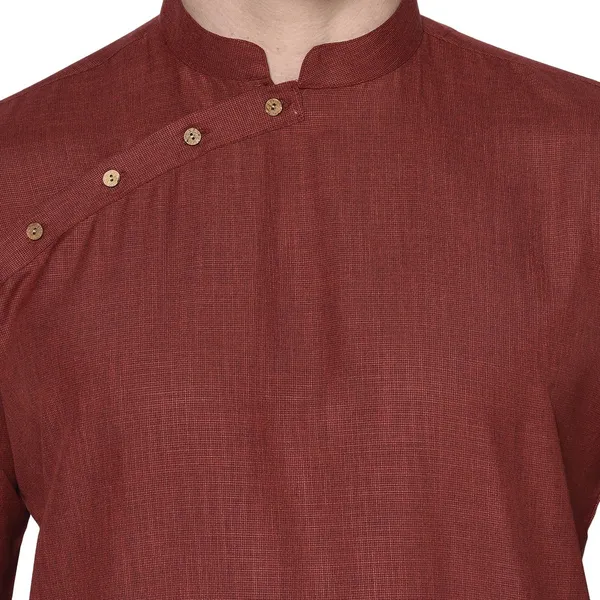 Tabard_Men_Solid_Straight_Kurta_(Maroon)