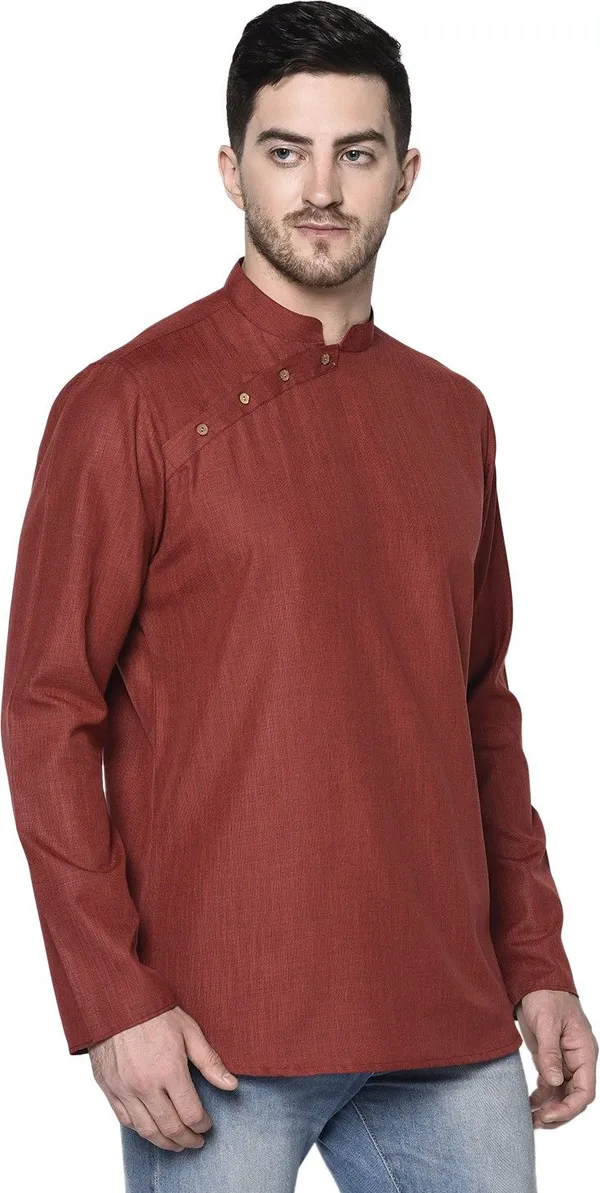 Tabard_Men_Solid_Straight_Kurta_(Maroon)