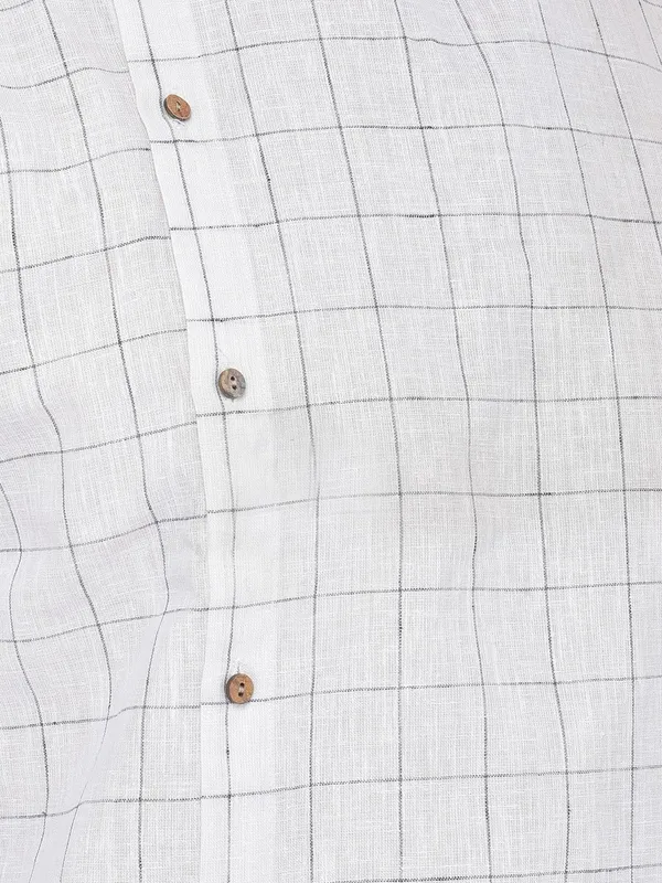Tabard_Men_Checkered_Straight_Kurta_(White)