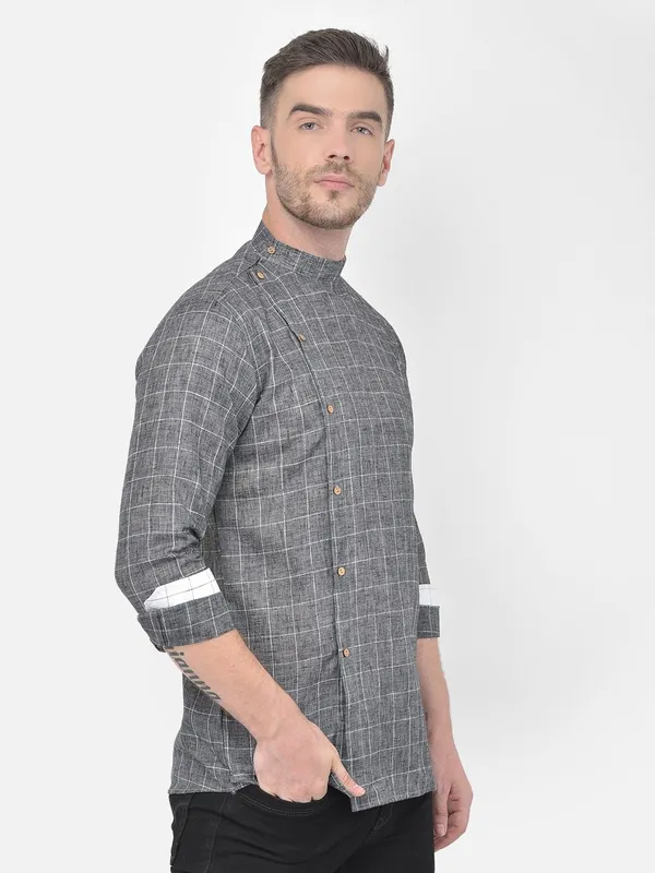 Tabard_Men_Checkered_Straight_Kurta_(Grey)