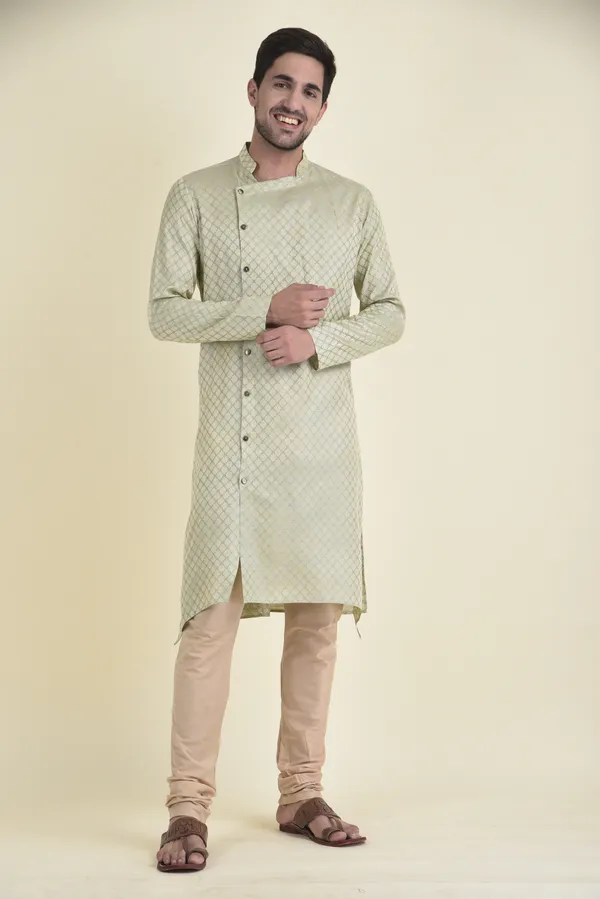 Tabard_Men_Self_Design_Straight_Kurta_(Green)