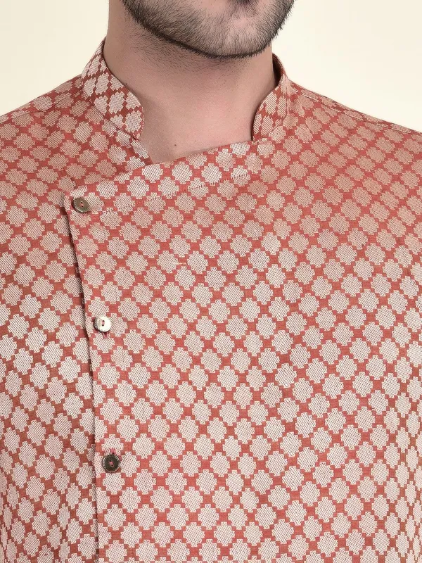 Tabard_Men_Self_Design_A-line_Kurta_(Red)