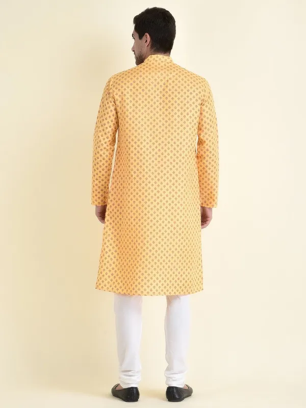 Tabard_Men_Printed_Straight_Kurta_(Yellow)