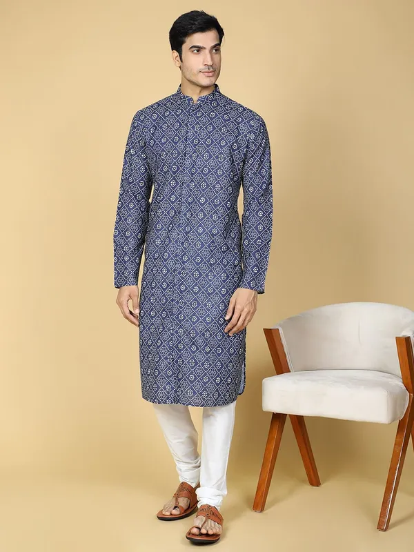 Tabard_Men_Embroidered_Straight_Kurta_(Blue)