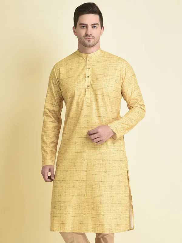 Tabard_Men_Self_Design_Straight_Kurta_(Yellow)