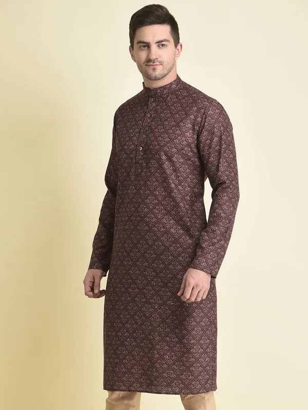 Tabard_Men_Printed_Straight_Kurta_(Brown)
