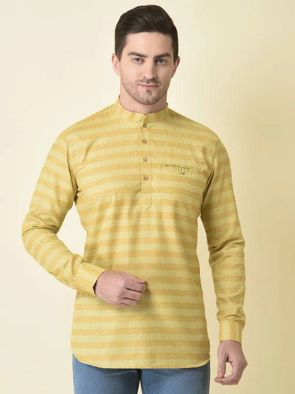 Tabard_Men_Striped_A-line_Kurta_(Yellow)