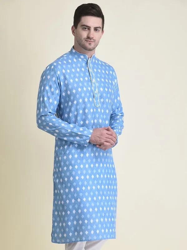 Tabard_Men_Printed_Straight_Kurta_(Blue)