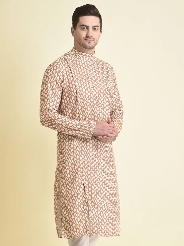 Tabard_Men_Printed_Straight_Kurta_(Gold)