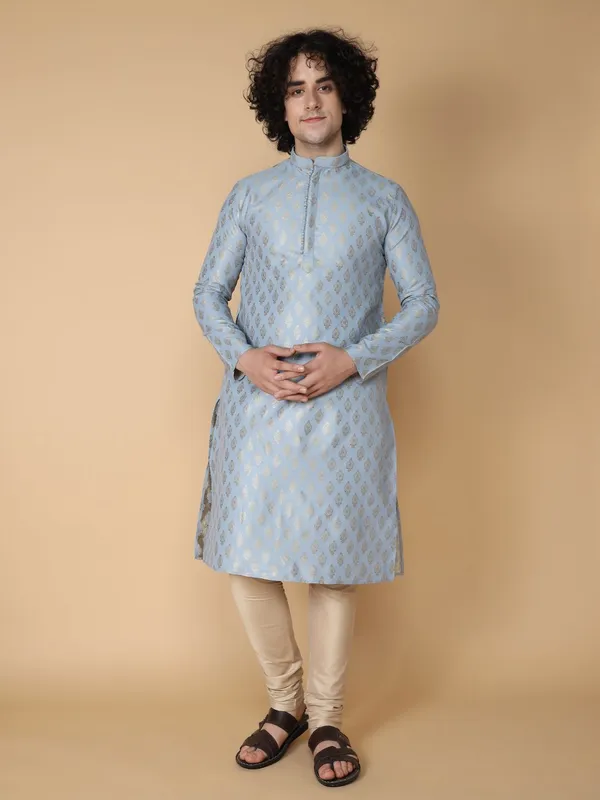 Tabard_Men_Printed_Straight_Kurta_(Light_Blue,_Gold)