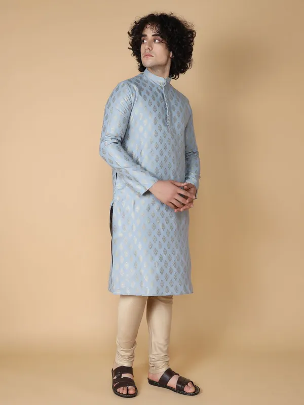Tabard_Men_Printed_Straight_Kurta_(Light_Blue,_Gold)