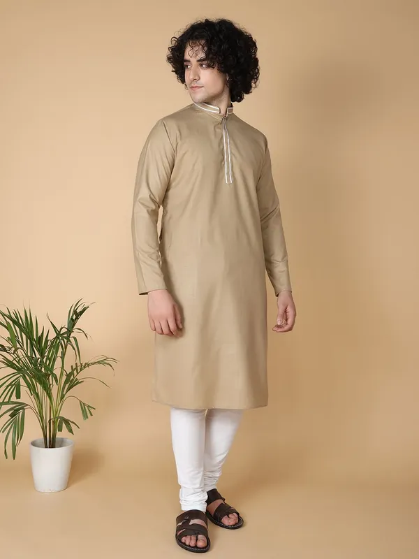 Tabard_Men_Solid_Straight_Kurta_(Beige)
