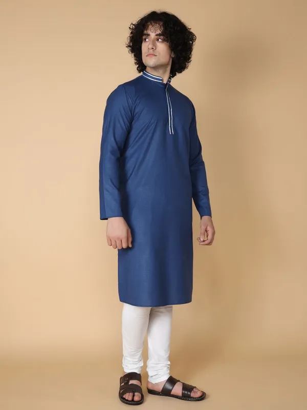Tabard_Men_Solid_Straight_Kurta_(Blue)