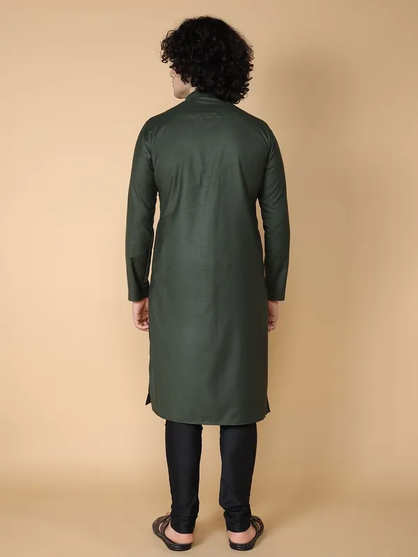 Tabard_Men_Embroidered_Straight_Kurta_(Dark_Green)