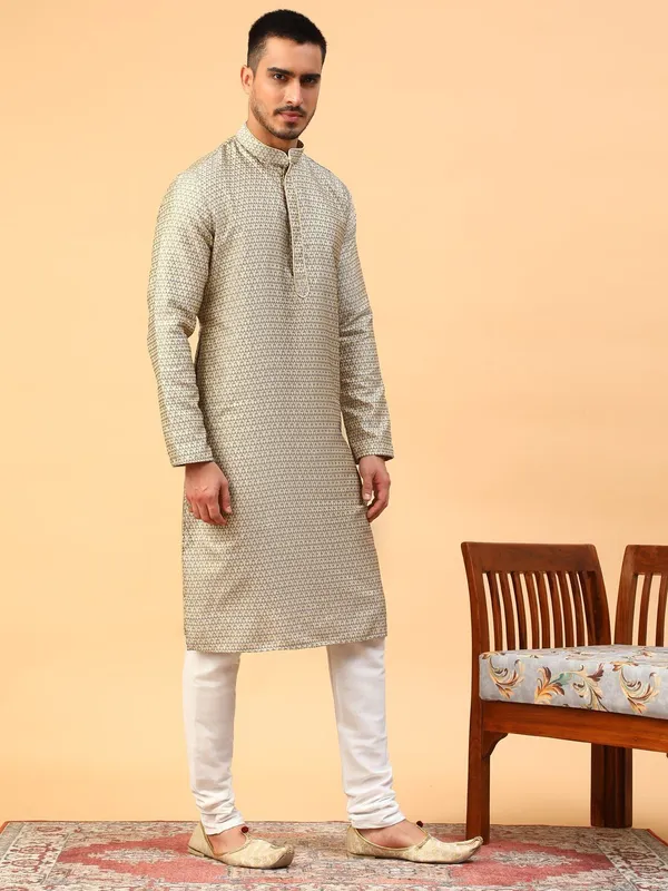 Tabard_Men_Printed_Straight_Kurta_(Gold,_Grey)