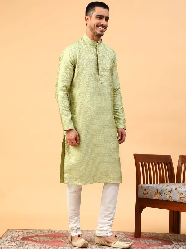 Tabard_Men_Printed_Straight_Kurta_(Green)