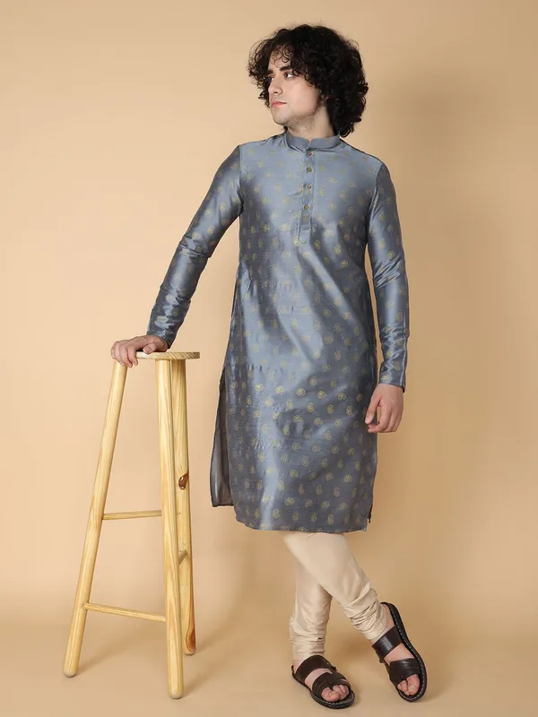 Tabard_Men_Printed_Straight_Kurta_(Grey,_Gold)