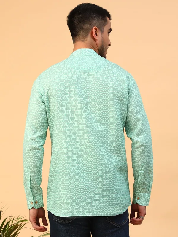 Tabard_Men_Solid_Straight_Kurta_(Green)