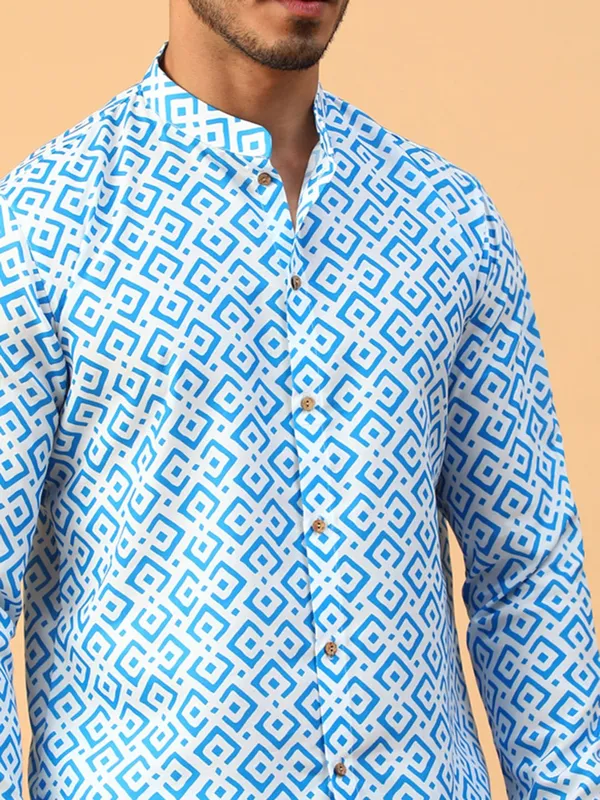 Tabard_Men_Printed_Straight_Kurta_(Blue)